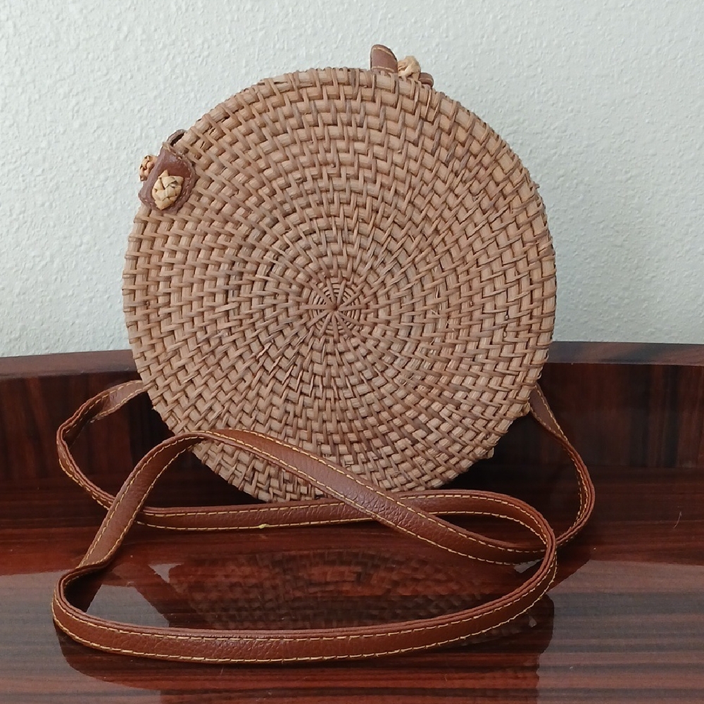 Round Woven Tan Crossbody Bag